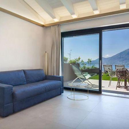Villa Divina-Apt Armonia-Con Piscina E Vista Lago Castelletto Di Brenzone Exteriér fotografie